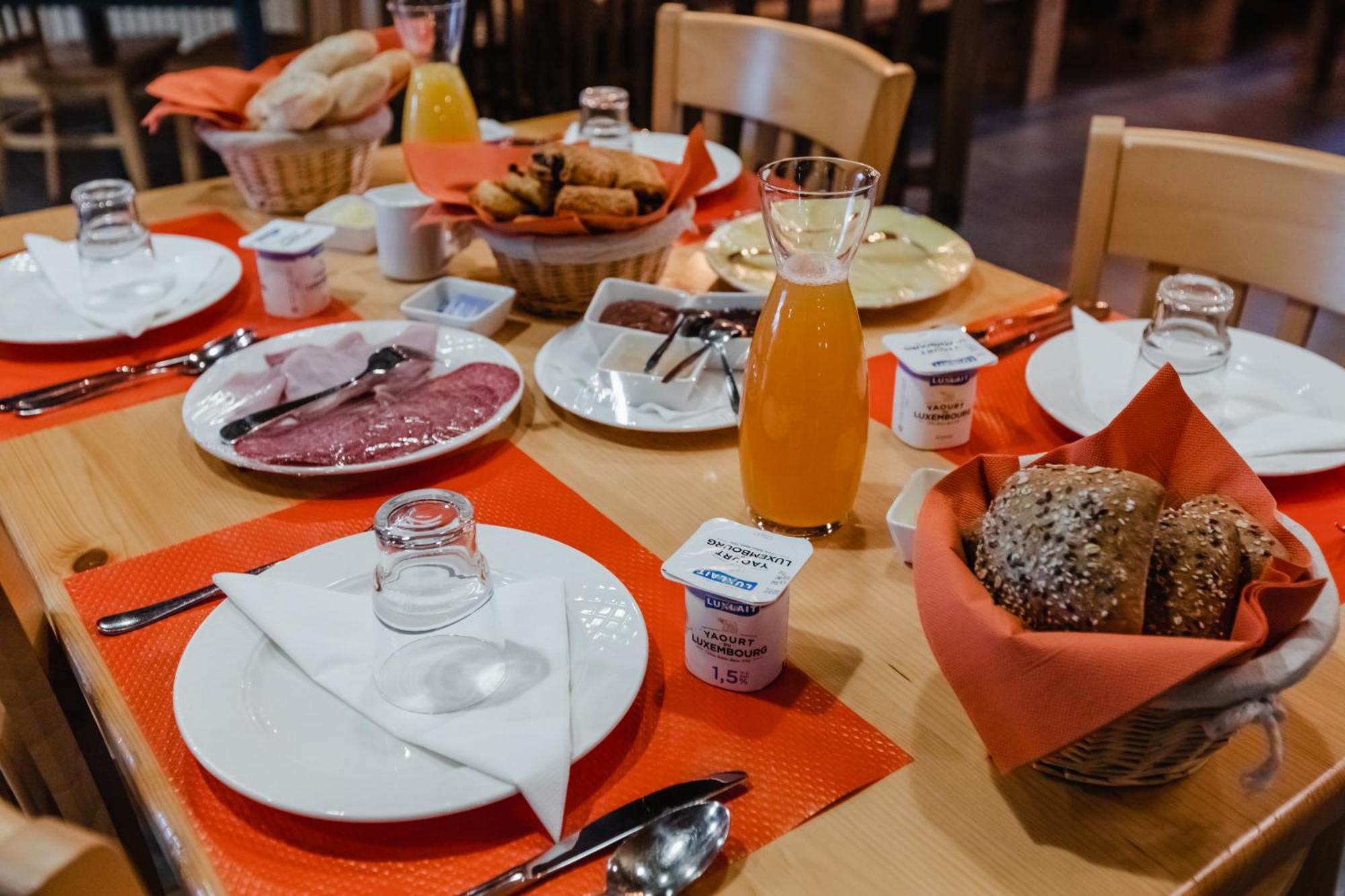 Hotel Cornelyshaff Heinerscheid Экстерьер фото